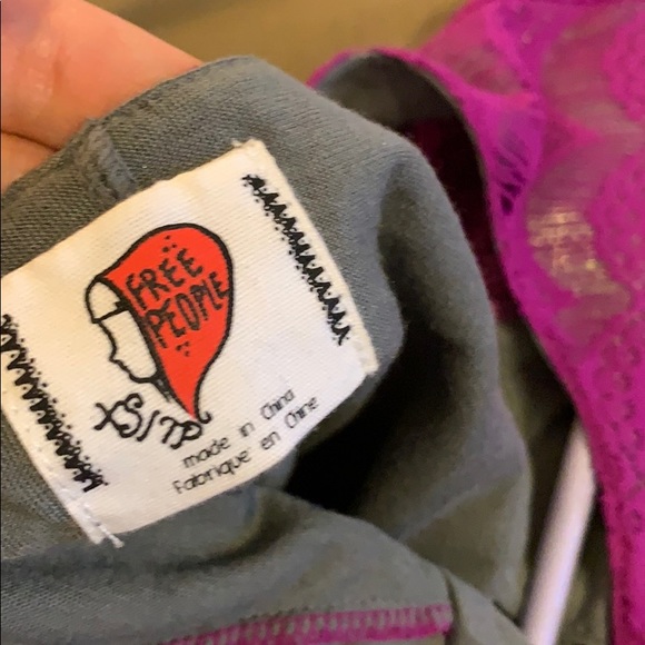 Lace Dress - Picture 4 of 4